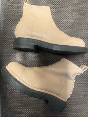 Womens Beige Leather Chelsea Ankle Boots - Neutral Pull-On Booties